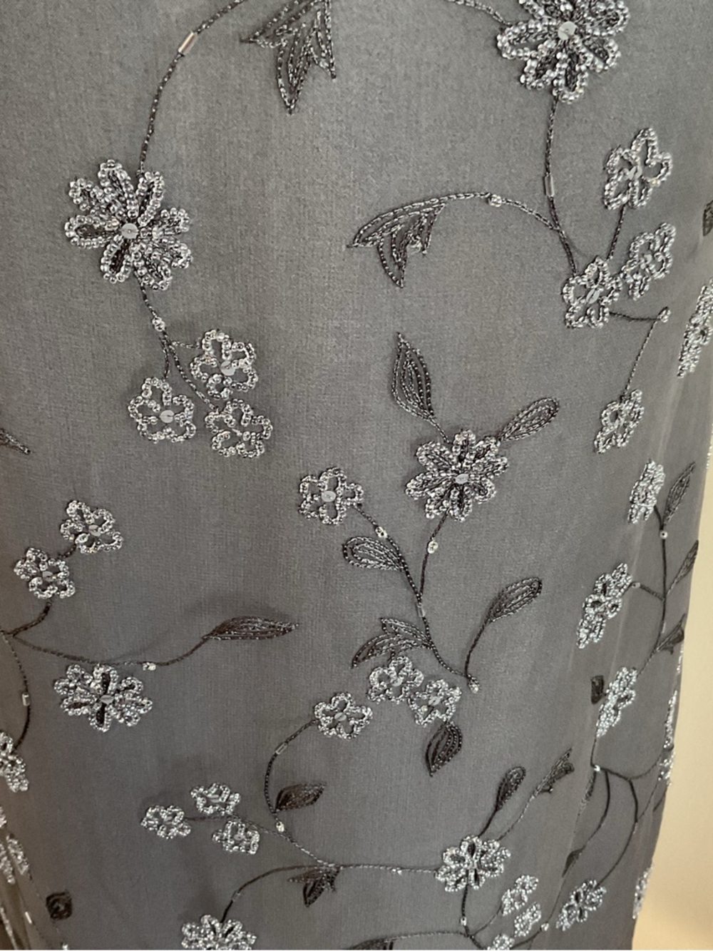 Talbots Petite 6 Gray 100% Silk Mini Dress Floral Embroidered Short Sleeve - Picture 4 of 6